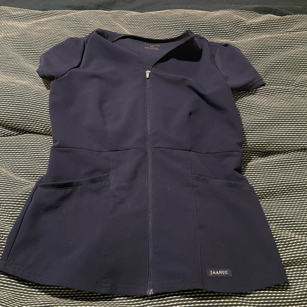 Jaanuu Zip Up Scrub Top XS